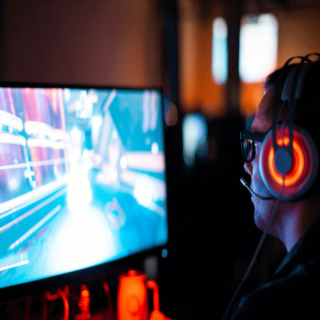 Key benefits of game design and development solutions: creative innovation, high-quality graphics, and cross-platform development.